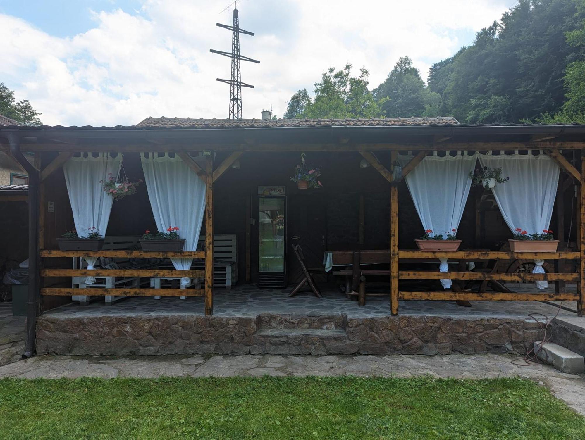 Villa Casa Alex Văliug Exterior foto